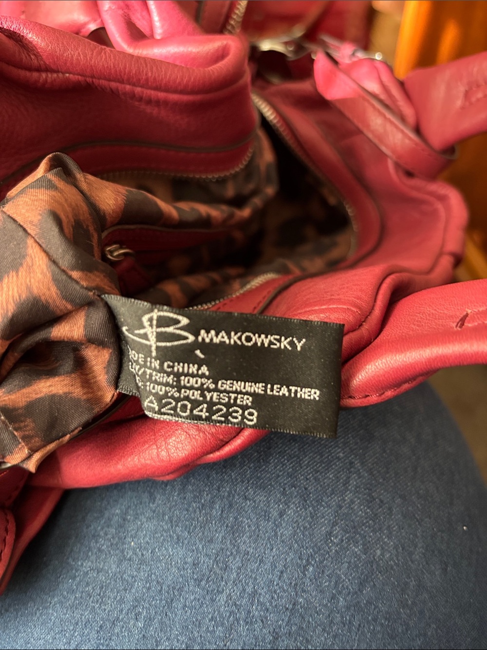 b. makowsky Women's Deep Red Leather purse - Picture 2 of 4
